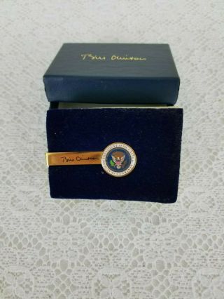 Bill Clinton Tie Bar Clip White House Presidential Seal I7