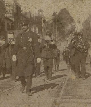 C1905 Nypd? Uniformed Police Parade Marching Band Officers Photo Cabinet Card
