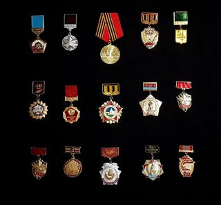 Set of 15 Russian Soviet USSR Medal badges - 100 5