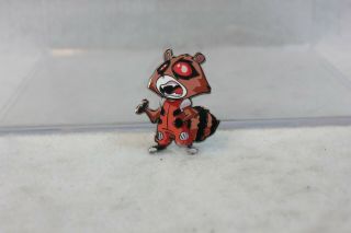 Sdcc Comic Con 2018 Skottie Young Mystery Pin Marvel Rocket Raccoon Chase