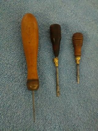 Antique/Vintage Wood Handle NICHOLSON Awl/ 2 SMAlLL Flathead Screwdrivers 2