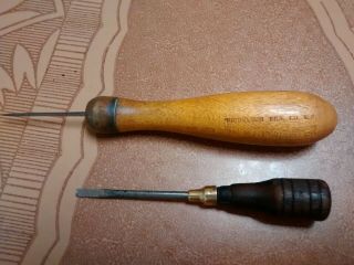 Antique/Vintage Wood Handle NICHOLSON Awl/ 2 SMAlLL Flathead Screwdrivers 5