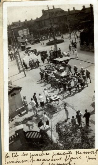 China - Shanghai,  Chinese Funeral Crossing A Square,  Real Photo 11x6cm