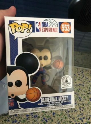 Disney Nba Experience Mickey Mouse Basketball 553 Pop Vinyl Figure Funko In Hand