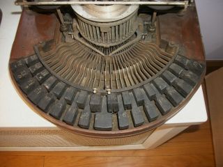 Old Curved Hammond Typewriter 1 with Wooden Case Serial Number 11103 2