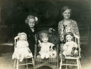 Kj512 Vtg Photo Girls W/ Their Dolls In Child Chairs W/ Toys C 1928