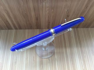Omas Ogiva Europa Blue Medio (lady Size) Fountain Pen Rare Pen