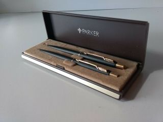 Vintage Parker Pen And Mechanical Pencil Set In Case