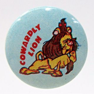 Full Figure Cowardly Lion 1967 Wizard Of Oz Cartoon Pinback Button Samson Prod