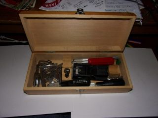 X=Acto Vintage wood box with 7 hand tools with 41 blades 2
