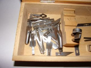 X=Acto Vintage wood box with 7 hand tools with 41 blades 5