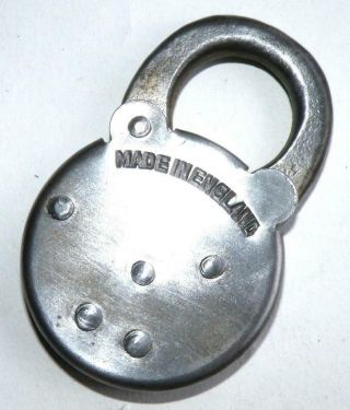 Vintage union 30 - 25 6 lever padlock in good order with two keys 5
