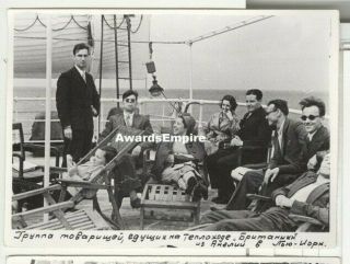 Usa 30s Vintage Archives Photo - Group Photo On The Deck Of The Ship " Britannic "