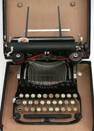 1920 Corona No.  3 Portable Folding Typewriter W Case