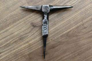 Antique Iron Anvil Jewelers Blacksmith Tool Vintage Farm Decor Tool 6.  56 Oz