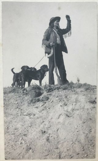 F.  W.  Glasier: Armed Indian & 3 Dogs Large C 1900 Vintage Platinum Print Photo