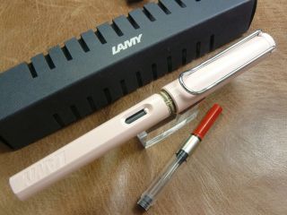 Lamy Safari Pastel Rose 2019 Special Edition Fountain Pen (extra Fine Nib)