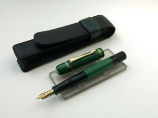Pelikan 101 Limited Edition 1935 Piston Fountain Pen In Jade Green With Etui