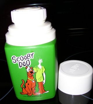 Vintage 1973 Scooby Doo Hanna - Barbera Green Plastic Lunch Box Thermos
