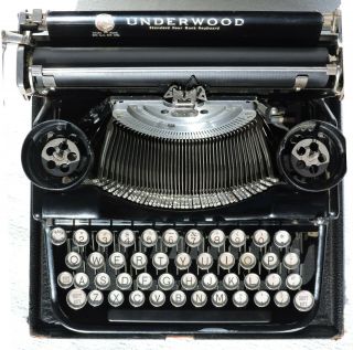 1926 Underwood Standard 4 Bank Portable Typewriter 4B101426 7