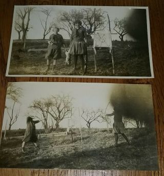Vintage Snapshot Photo 2 Girls Bow And Arrow Archery Hunting 1920s Vtg