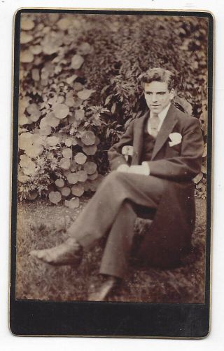 Cdv Young Gentleman In The Garden Carte De Visite Photograph