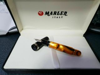 Marlen Essence Fountain Pen | Yellow/black Italian Resin |