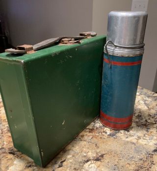 Vtg Metal Lunch Box Jc Higgins 7310 Cork Top Thermos Green And Silver Square