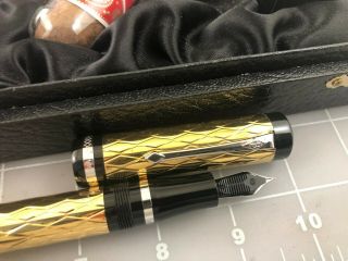 Judd ' s Conway Stewart Rikwill Vermeil Limited Fountain Pen w/18kt.  Gold Nib 6