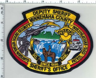 Minnehaha County Sheriff (south Dakota) Shoulder Patch From The 1980 