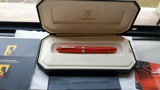 Omas Ogiva Fountain Pen Centenarium Benfica Red Limited Edition 156/500 - M 18k
