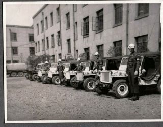 Vintage Photograph 1945 - 49 Ww11 W2 Military Police Mp Jeep Tokyo Japan Old Photo