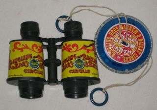 Vintage Ringling Bros & Barnum Bailey Circus Souvenir Toys Binoculars & Spinner