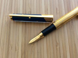 S.  T.  DUPONT EUROPA - 1993 LIMITED EDITION FOUNTAIN PEN 0512/4000 11