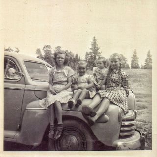 Vintage Old 1940 