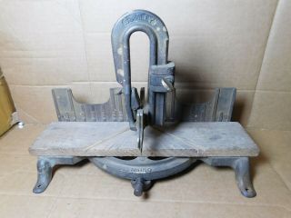 Vintage Stanley No.  150 Tabletop Miter Box Mitre Saw Box Cast Iron And Wood