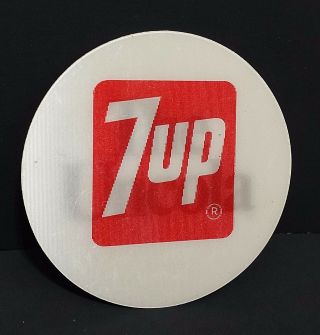 Vintage 7 Up The Uncola Lenticular Pinback 7up Soda Pop Slogan Pin Button 2.  5”