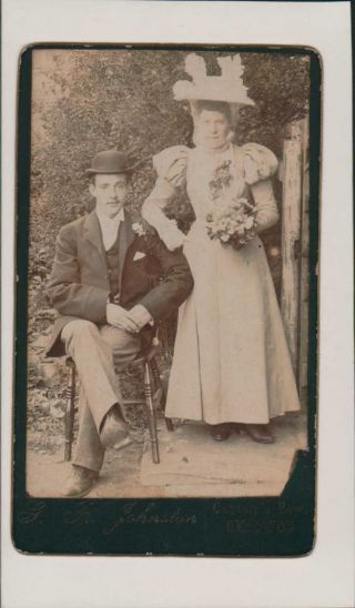 Skerton,  Lancashire.  Lady & Gentleman Married By G R Johnston Qw.  524