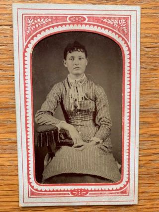 Antique 1800 Tintype Photo Young Victorian Woman Pioneer Prairie Dress