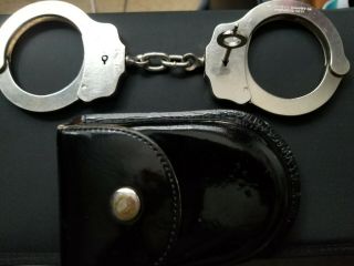 Vintage (41 Year Old) Mod 3 Peerless Handcuffs W/working Key Ser.  842274,  Case