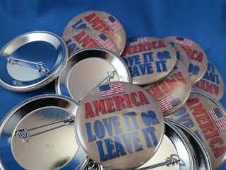 OF 22 AMERICA LOVE IT OR LEAVE IT BUTTONS USA Flag GOP Trump 2020 2