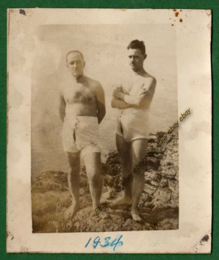 38785 Greece 1930s.  Men With The Underwear On The Beach.  Photo.