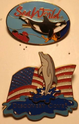 Sea World Shamu And Discovery Cove Dolphin 2002 Collectable Pins