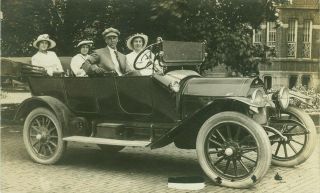 Rp - Athens,  Ohio - People In A 1914 Overland Automobile,  Car