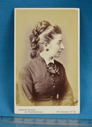 1860/70s Cdv Photo Carte De Visite Victorian Young Lady London School
