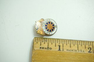 VINTAGE I.  B.  OF T.  C.  W.  & H OF A TEAMSTER ENAMEL 2 HORSE HEAD PIN 4