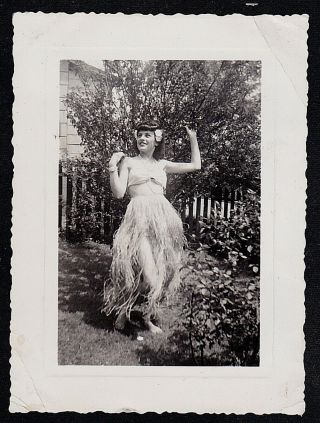 Antique Vintage Photograph Hawiian Hula Girl In Garden