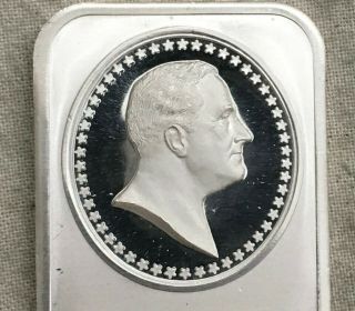 Franklin D.  Roosevelt U.  S.  Bicentennial Presidential 1 ounce Silver Bar 3