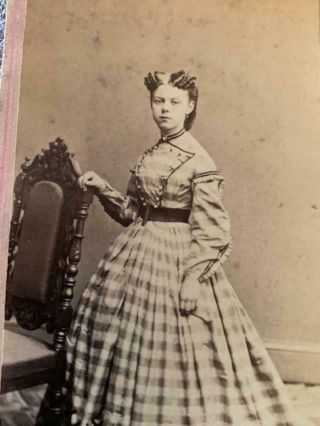Antique Cdv Photo Victorian Young Woman Civil War Era Pretty Dress