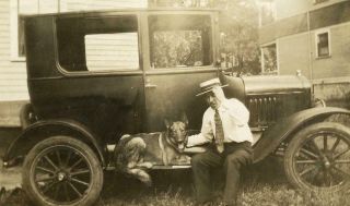 Yn213 Vtg Photo Man Boater Hat W/ German Shepherd Dog,  Car C Early 1900 